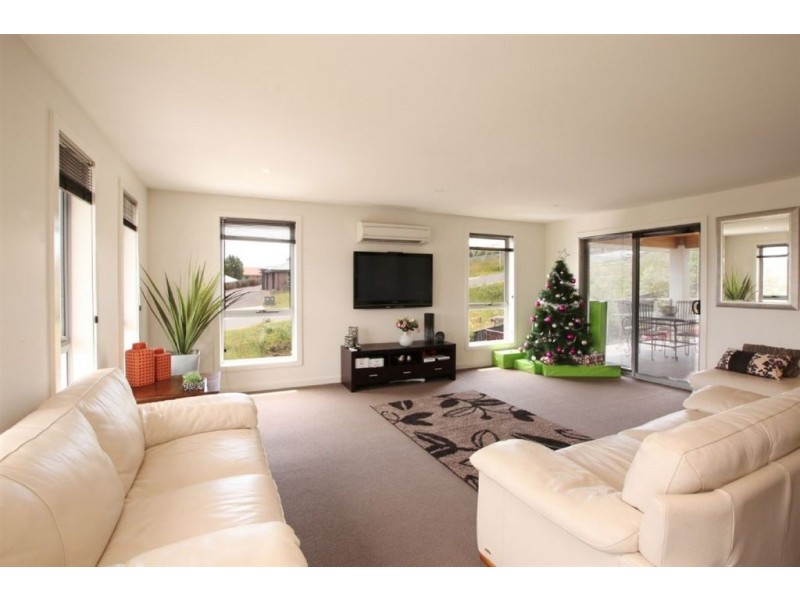 38 Essendon Street, Summerhill TAS 7250