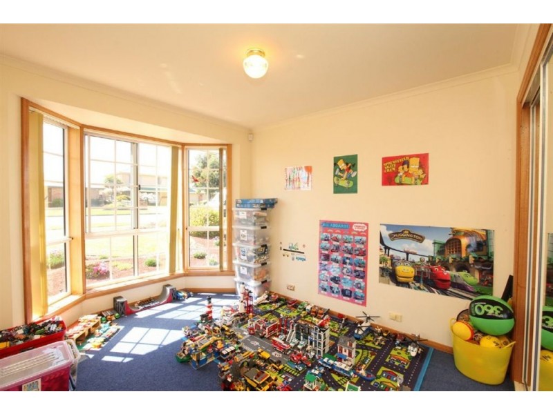 69 Mount Stuart Drive, Newnham TAS 7248