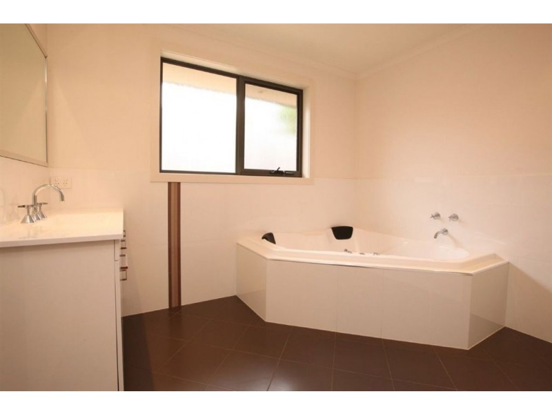 2 Dundas Street, Youngtown TAS 7249