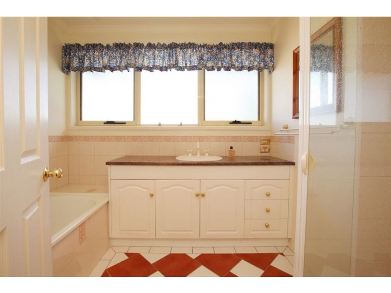 23 Luke Court, Summerhill TAS 7250