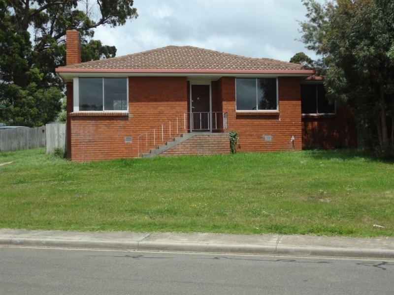 14 Amundsen Street, Ravenswood TAS 7250