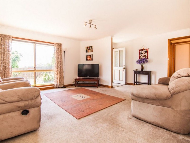 13a Weedon Ave, South Launceston TAS 7249