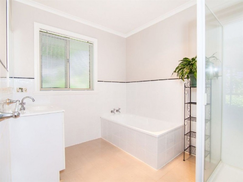 13a Weedon Ave, South Launceston TAS 7249