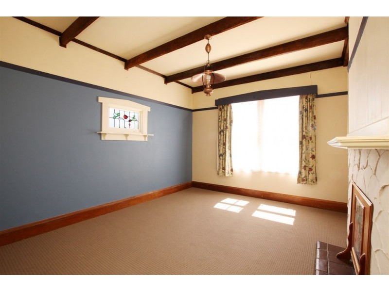 44 Pyenna Avenue, Kings Meadows TAS 7249