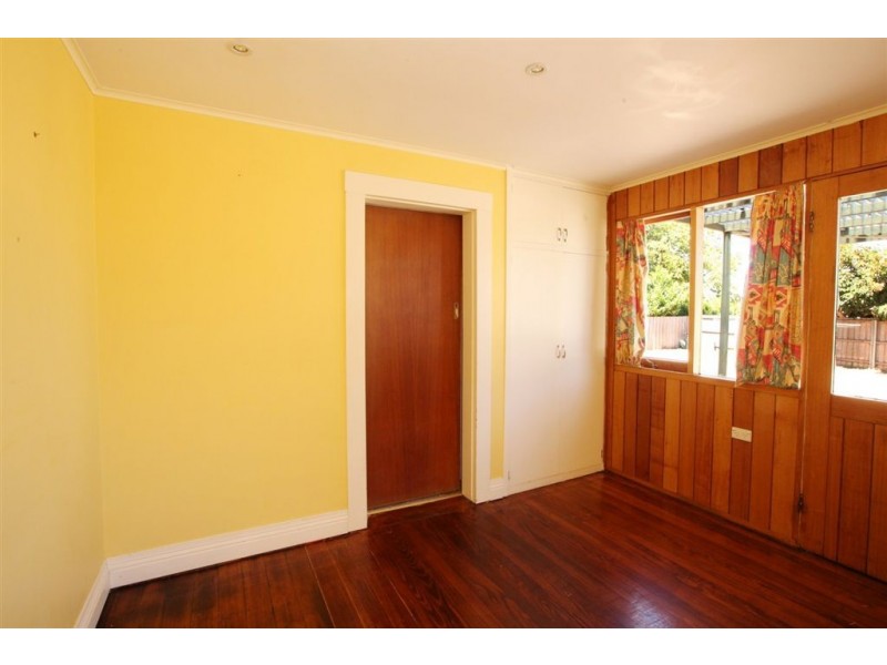 44 Pyenna Avenue, Kings Meadows TAS 7249