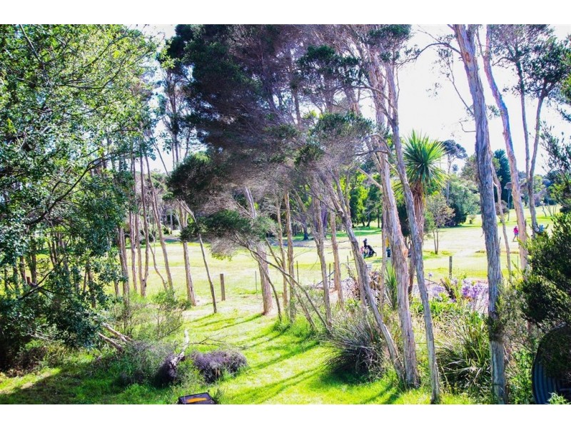 7-9 Beach Crescent, Greens Beach TAS 7270