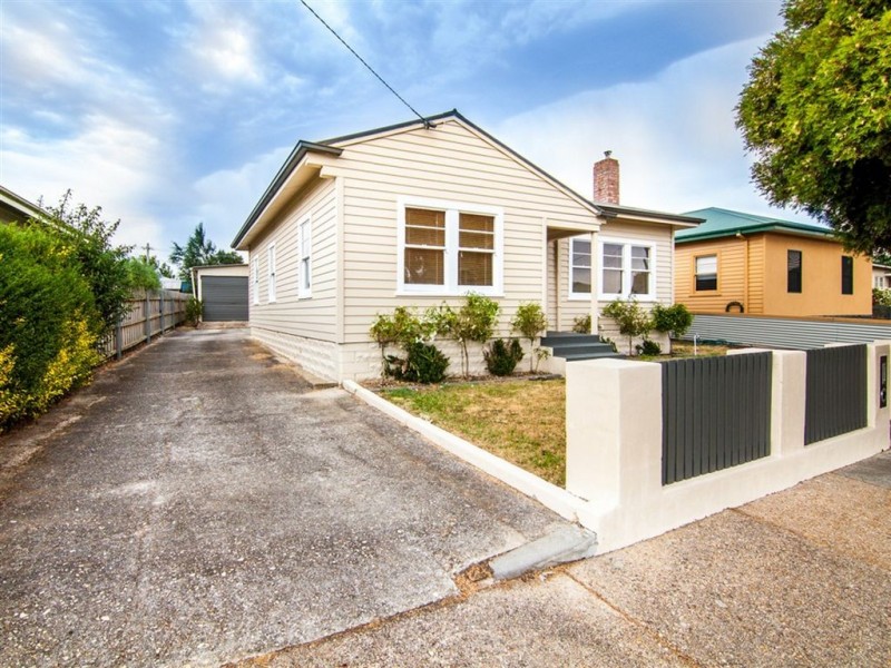 18 Tudor Avenue, Newstead TAS 7250
