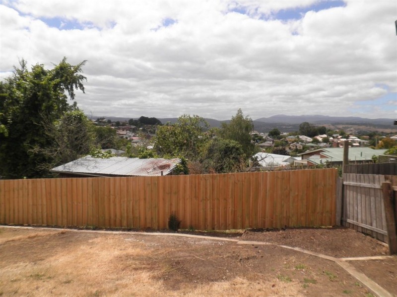 11a Weedon Avenue, South Launceston TAS 7249