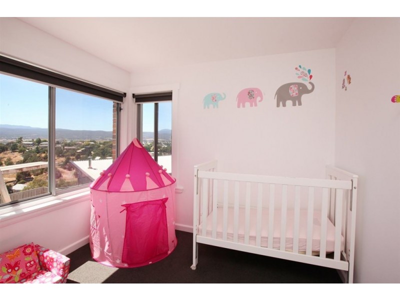 24 Denison Road, West Launceston TAS 7250