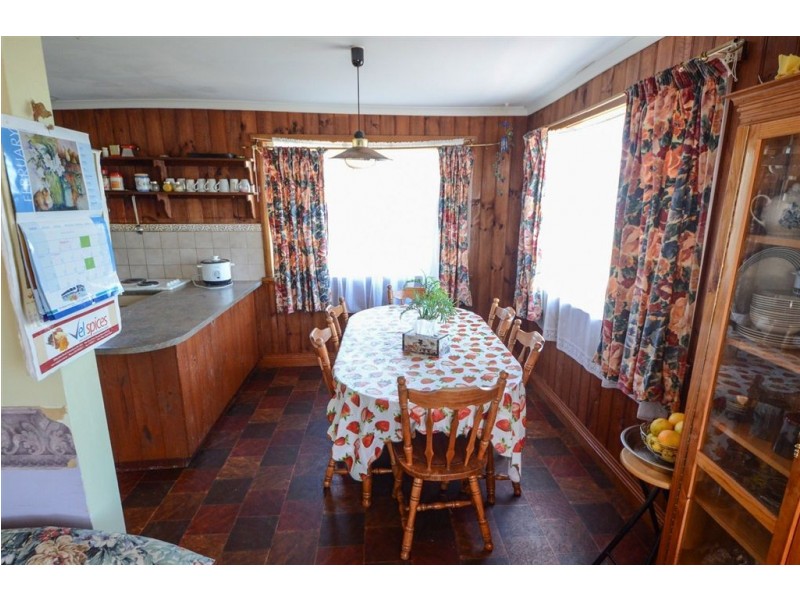 50 Crandon Crescent, Newnham TAS 7248