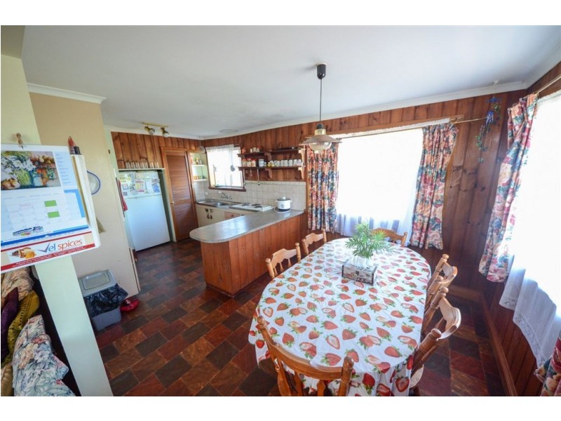 50 Crandon Crescent, Newnham TAS 7248