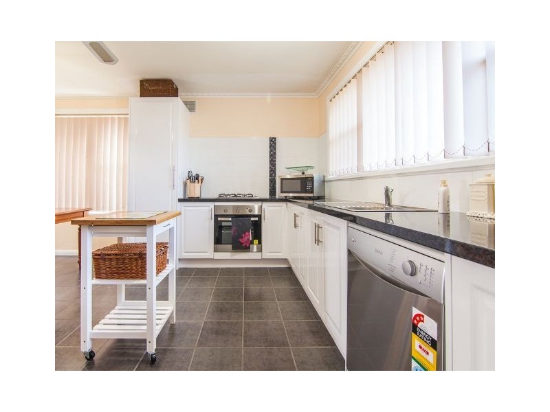 10 Procter Street, Newnham TAS 7248