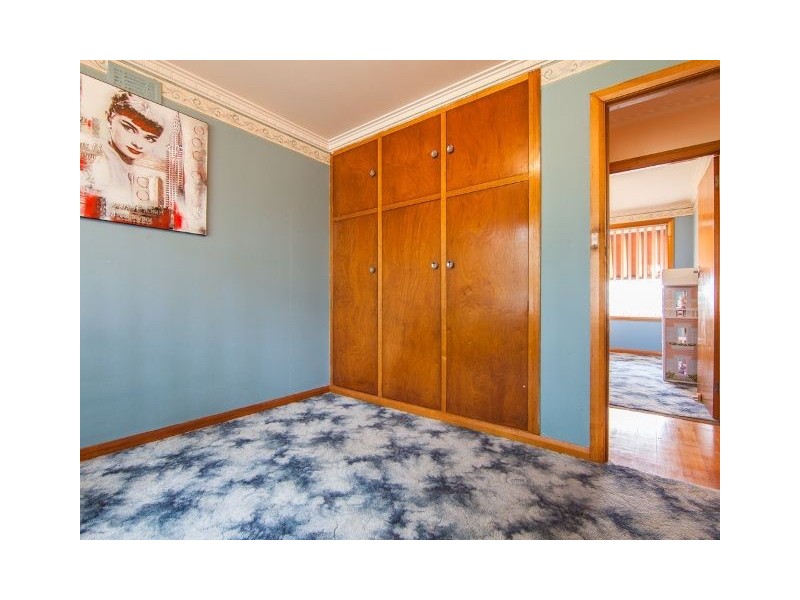 10 Procter Street, Newnham TAS 7248