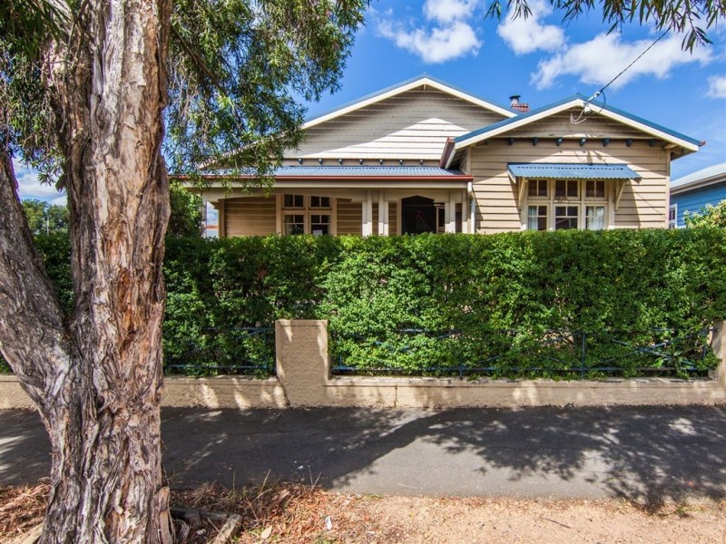 1 Rosslyn Road, Invermay TAS 7248