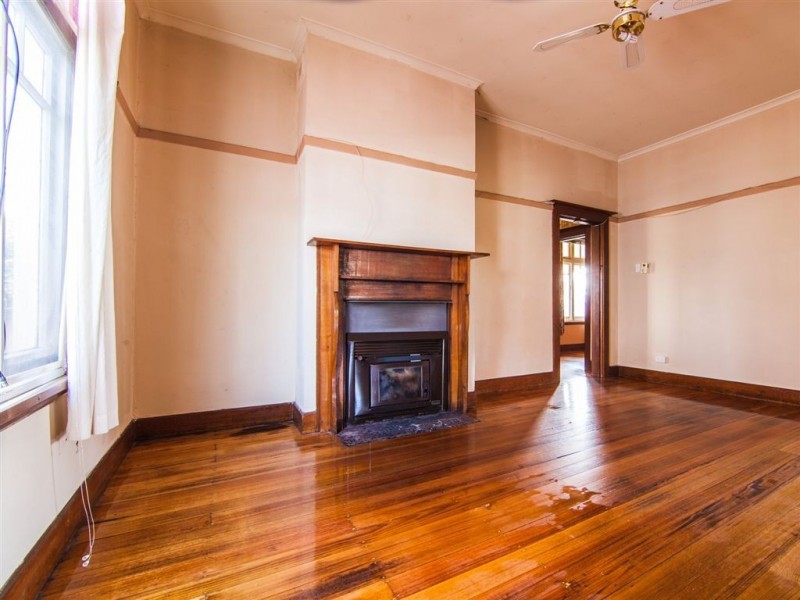 1 Rosslyn Road, Invermay TAS 7248