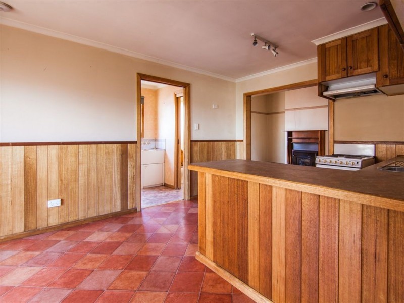 1 Rosslyn Road, Invermay TAS 7248