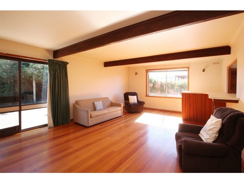 15 Arnold Street, Newnham TAS 7248