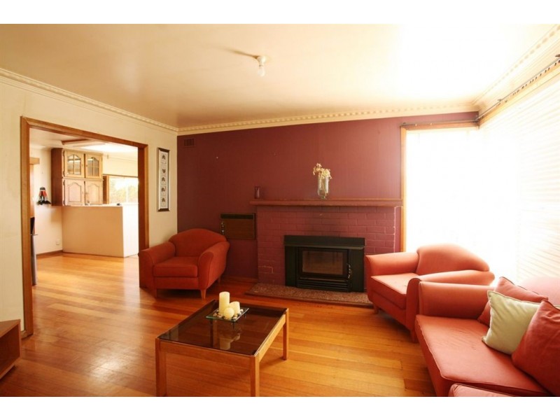 15 Arnold Street, Newnham TAS 7248