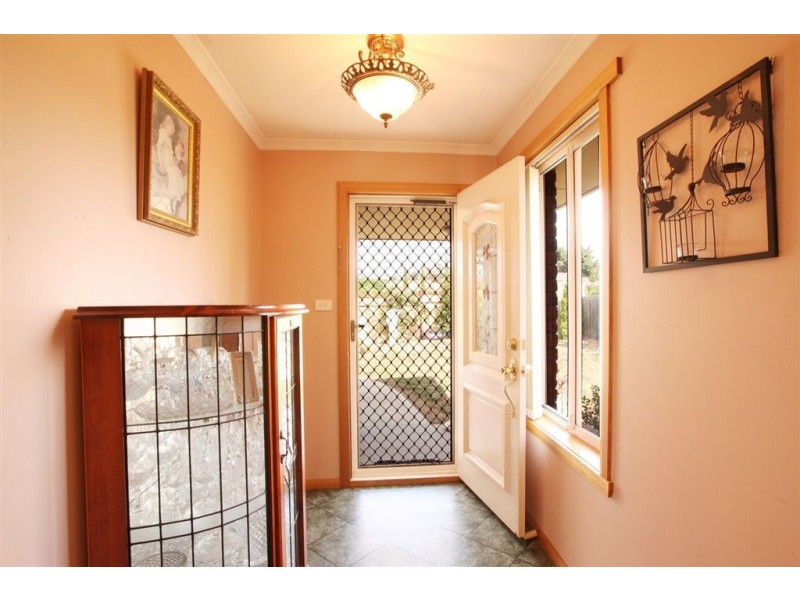 10 Banksia Place, Youngtown TAS 7249