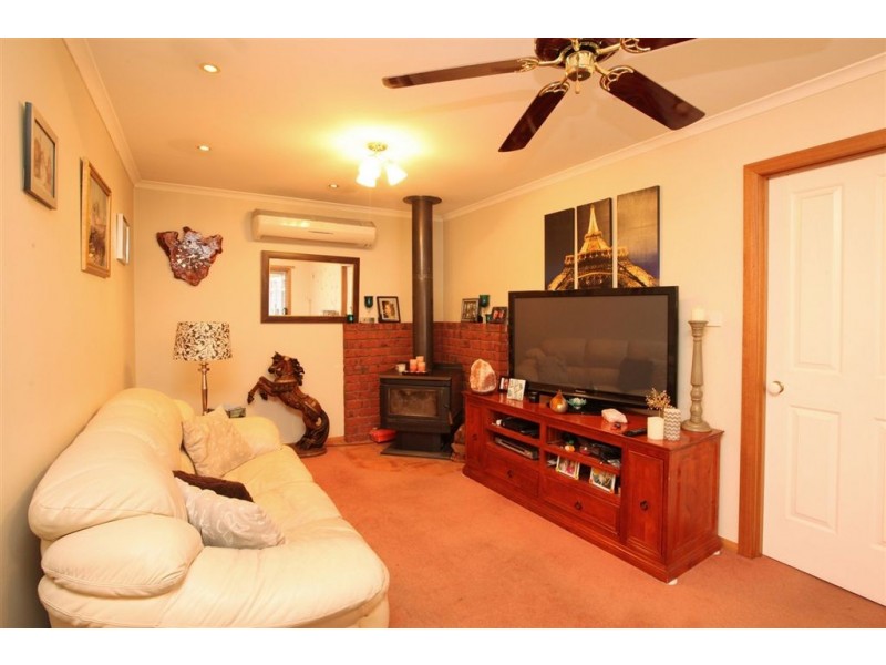 10 Banksia Place, Youngtown TAS 7249