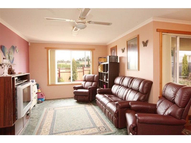 10 Banksia Place, Youngtown TAS 7249