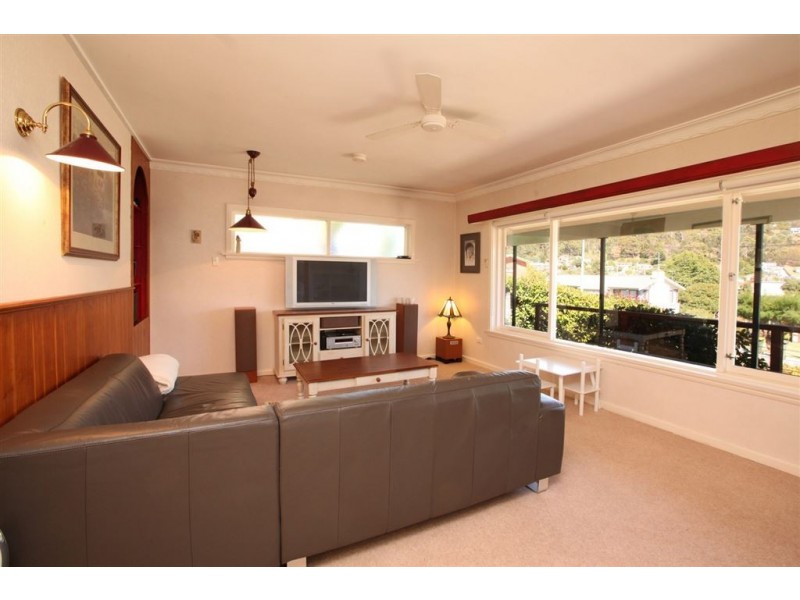 6 Francis Street, Riverside TAS 7250