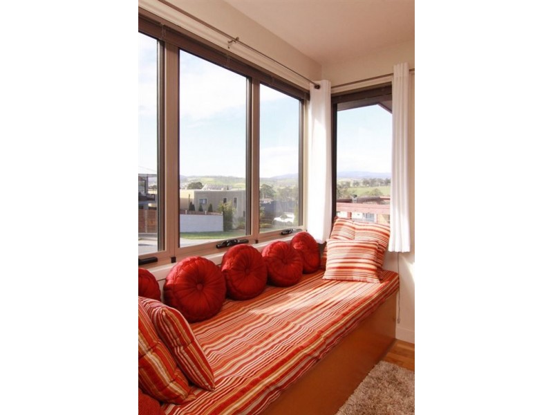 37 Piper Avenue, Youngtown TAS 7249