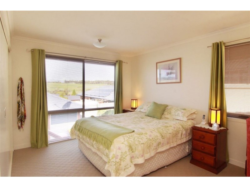 37 Piper Avenue, Youngtown TAS 7249