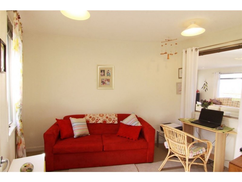 37 Piper Avenue, Youngtown TAS 7249