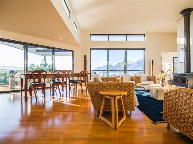 23 Bradley Drive, Coles Bay TAS 7215