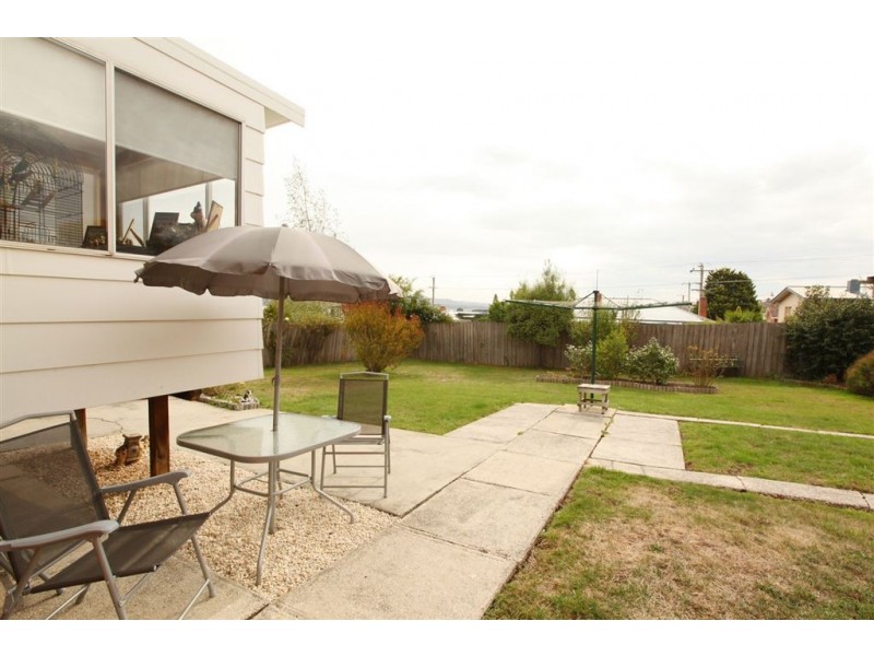 36 Cornwall Crescent, Newnham TAS 7248