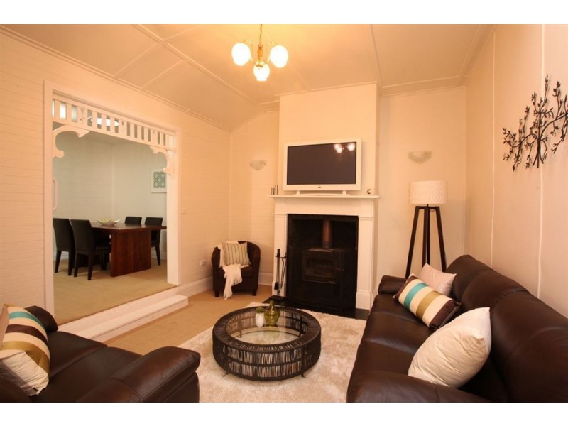 1 Leslie Place, South Launceston TAS 7249