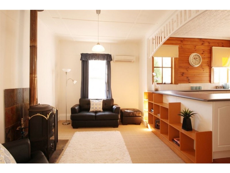 1 Leslie Place, South Launceston TAS 7249