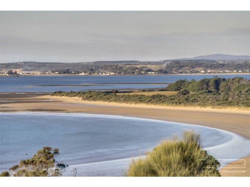 13 Ocean View Drive, Greens Beach TAS 7270