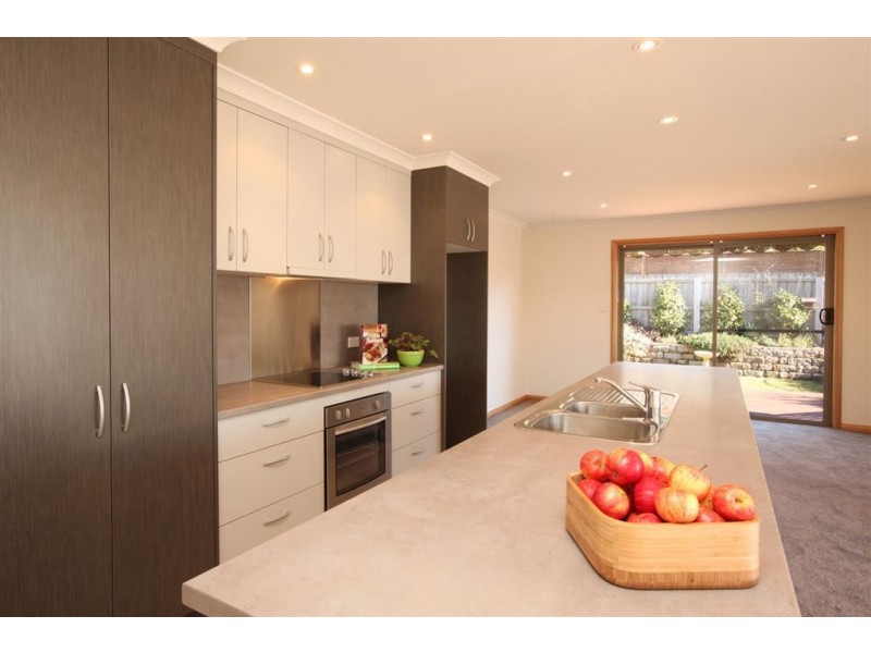 4/70 Belgrave Parade, Youngtown TAS 7249