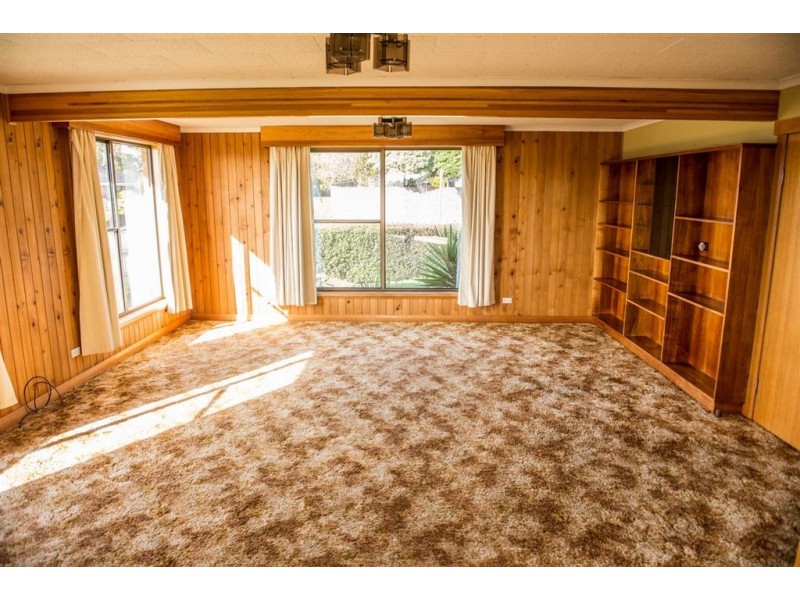 24 Redwood Crescent, Youngtown TAS 7249