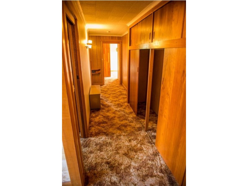 24 Redwood Crescent, Youngtown TAS 7249