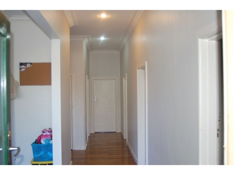 8 Albion Street, Invermay TAS 7248