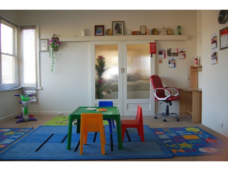 8 Albion Street, Invermay TAS 7248