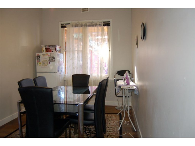 8 Albion Street, Invermay TAS 7248