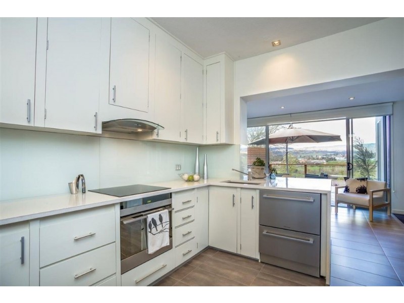 25 Riverdale Grove, Newstead TAS 7250