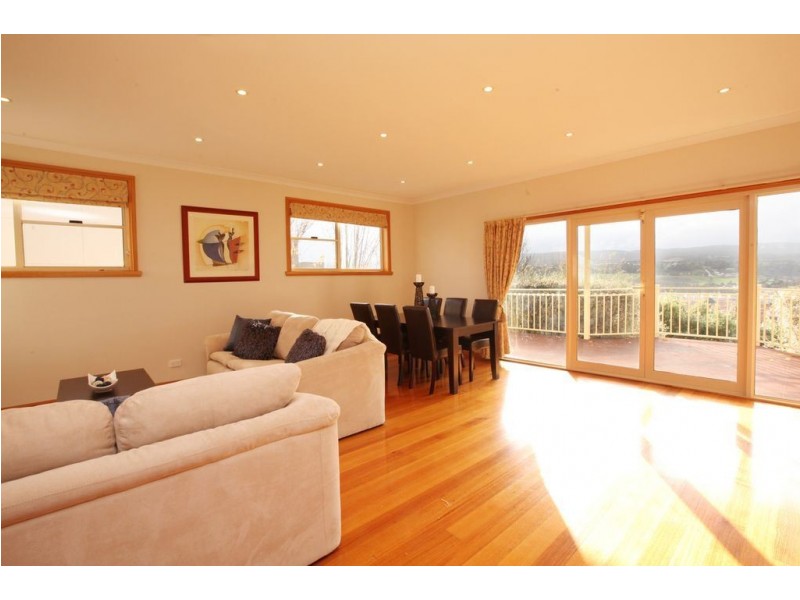 9 Lanoma Street, East Launceston TAS 7250