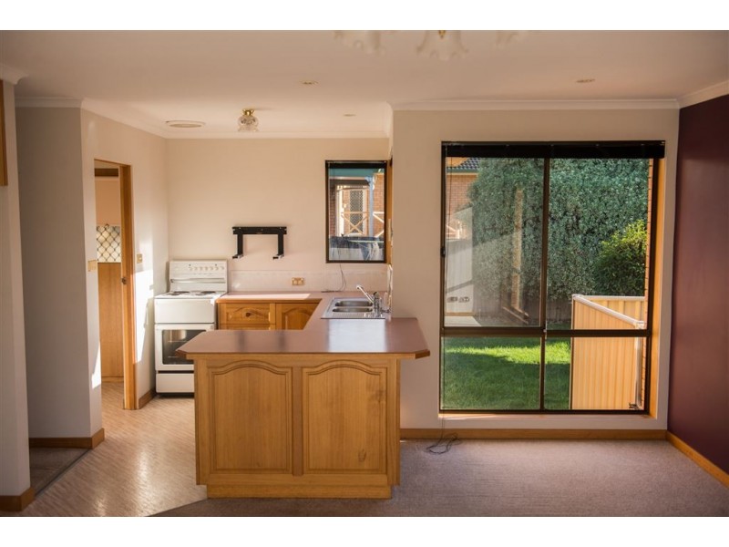 2/10 Trevritch Place, Prospect TAS 7250