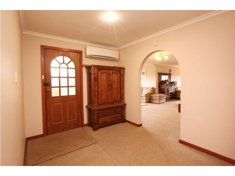 4 Glen Esk Lane, St Leonards TAS 7250