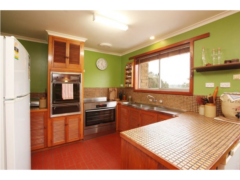 4 Glen Esk Lane, St Leonards TAS 7250