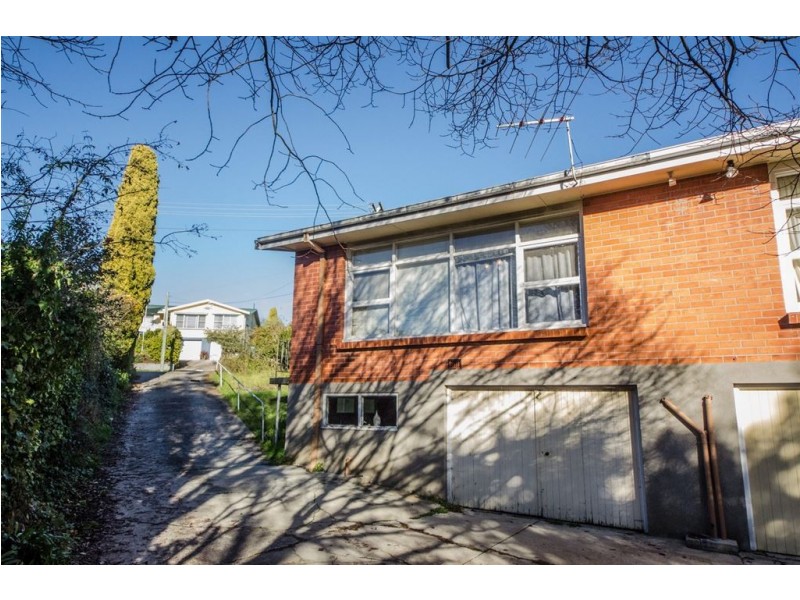 1/10 Balaka Place, Newstead TAS 7250