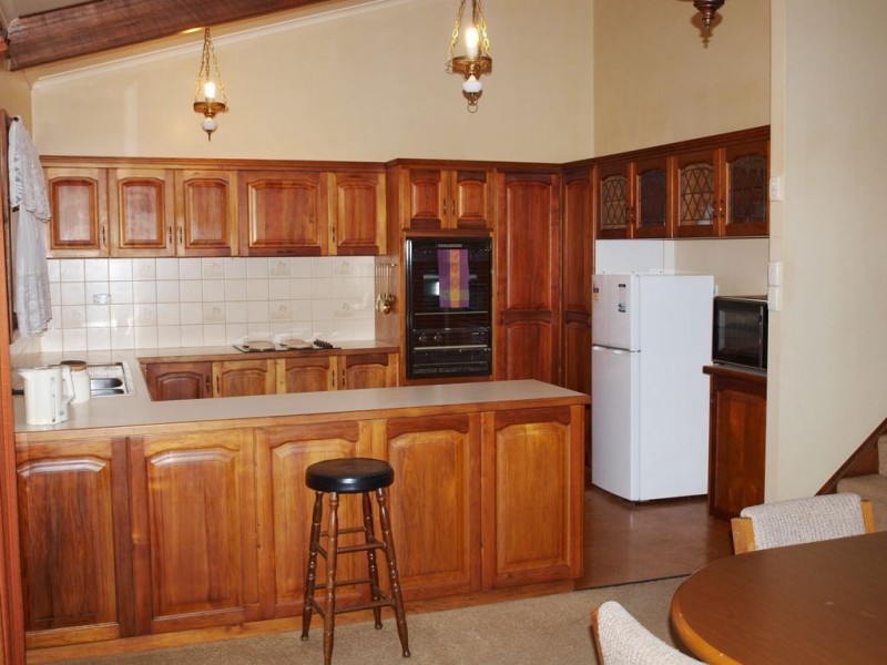 21 Esplanade, Coles Bay TAS 7215