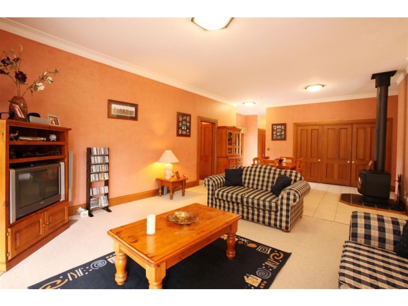 64 Bayview Drive, Blackstone Heights TAS 7250