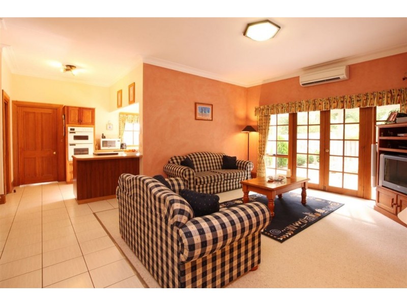 64 Bayview Drive, Blackstone Heights TAS 7250