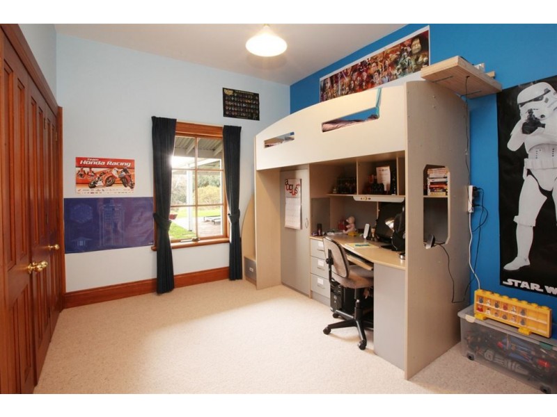 64 Bayview Drive, Blackstone Heights TAS 7250